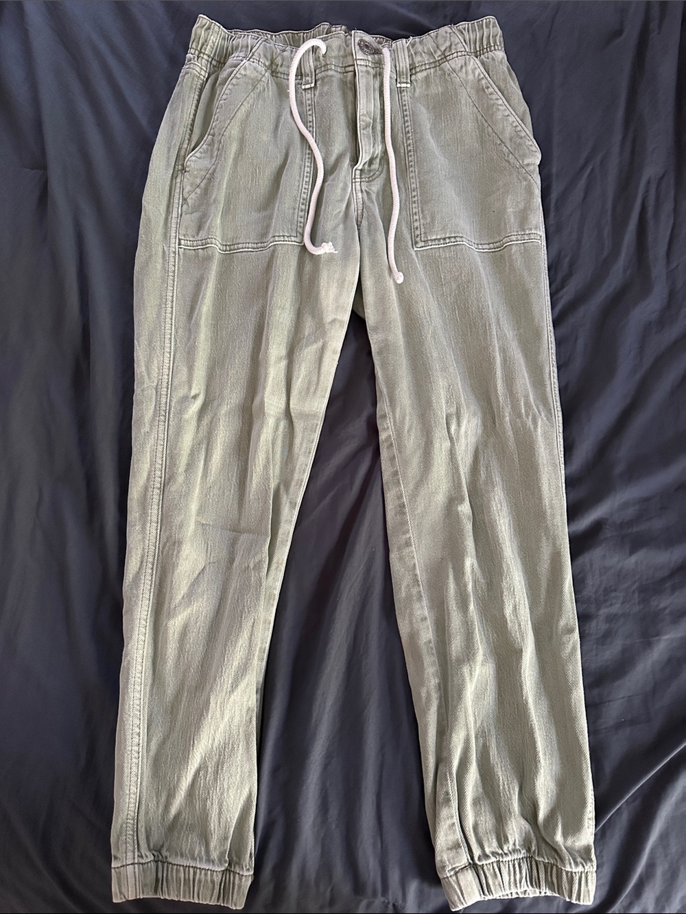 American Eagle Outfitters light Olive Drawstring Joggers size 6R